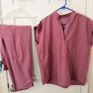 Figs Rose-Mauve Scrub Top and Pants Set